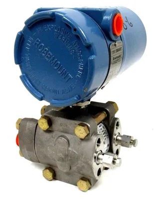 NEW ROSEMOUNT 1151DP3S22M1B3 PRESSURE TRANSMITTER