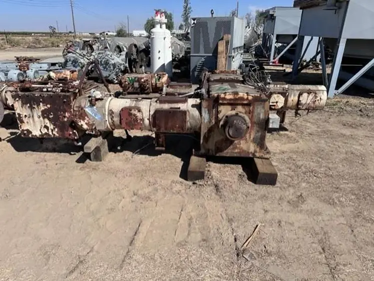 Used INGERSOLL RAND 4HHE-FB-3-1 Compressor Frames | Compression Source #412488