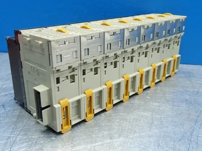 USED OMRON CJ1WOD211
