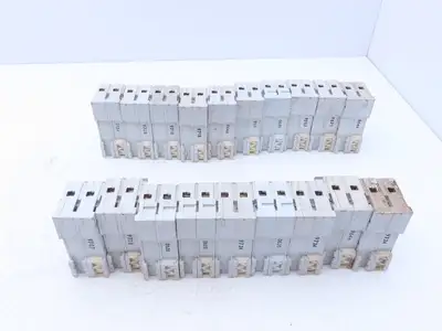 Allen Bradley 1492-CB2-G050 Circuit Breaker 2 Pole 5A 480VAC Lot of 19