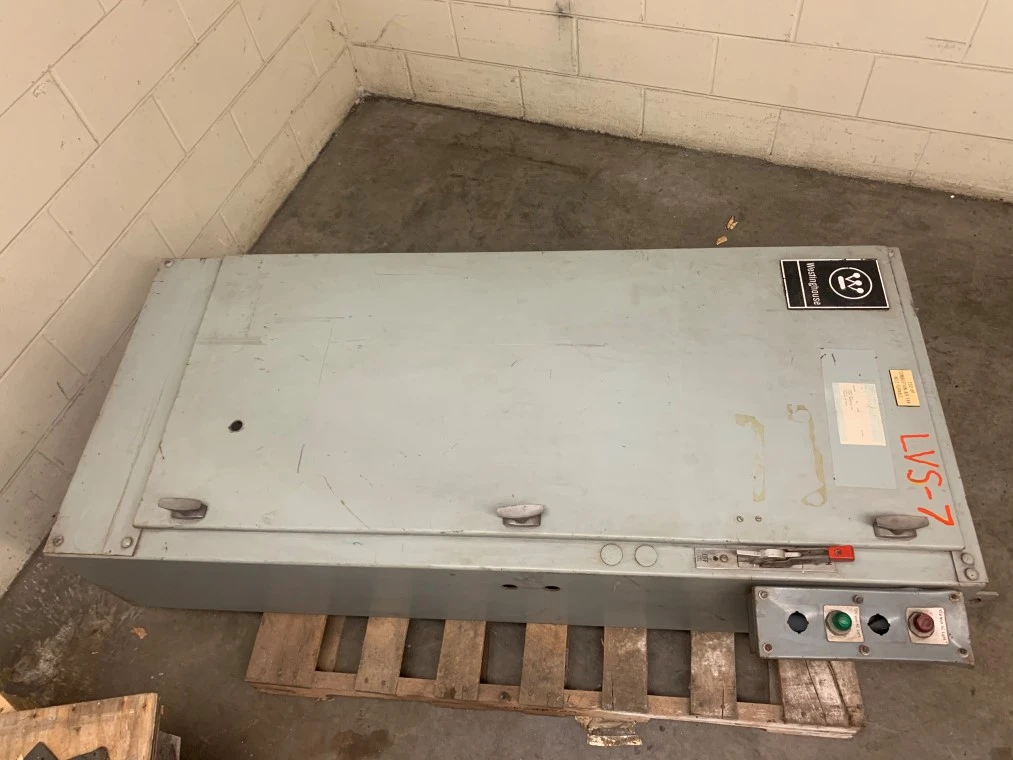 Westinghouse Size 6  Combination Starter 11 206 J6, 250HP, 271A,