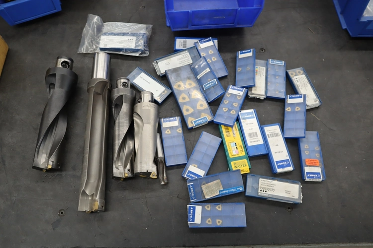 Used KOMET INSERT DRILLS Other Cutting Tools Minnesota US | Machinesused.com #1506342