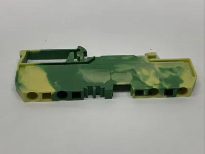 281-657 | Wago  Ground Terminal Block Green/Yellow 4-Conductor LOT OF 9 - New Other
