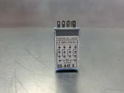 TURCK C9-A41X 250V 3A Relay w/S9-M Base. 4D-26