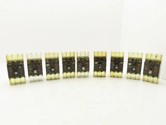 Fuji Electric EA33 Auto Circuit Breaker 20A 460V 3P Lot of 9