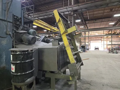 1993 Pangborn 7-Wheel Structural Blast Machine, 24" x 48" Opening, 60' In-Out Conveyors w/ (6) Cross