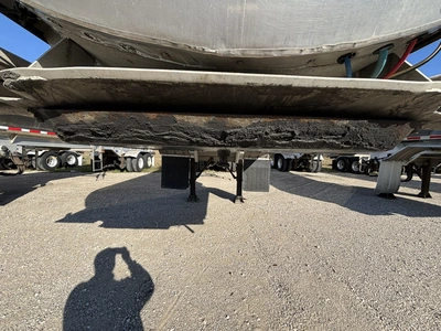 Used 2014 WALKER MILK TANKER TRAILER Tanker Trailers Michigan US | Miedema Asset Management Group #1709462