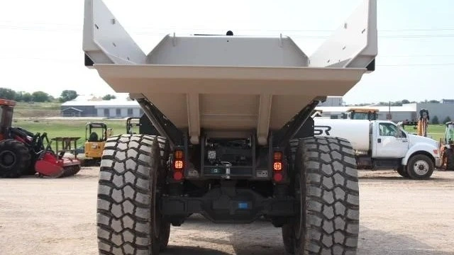 USED 2025 Robak RA30