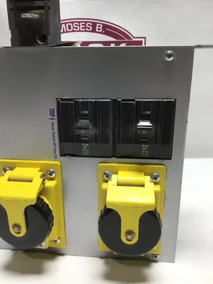 Starline CBMT5GE28-(2)9R54U2-4 Busway Tap Box 50A 240V
