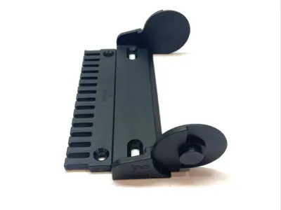 USED IGUS ENERGY CHAIN PIVOTING MOUNTING BRACKET