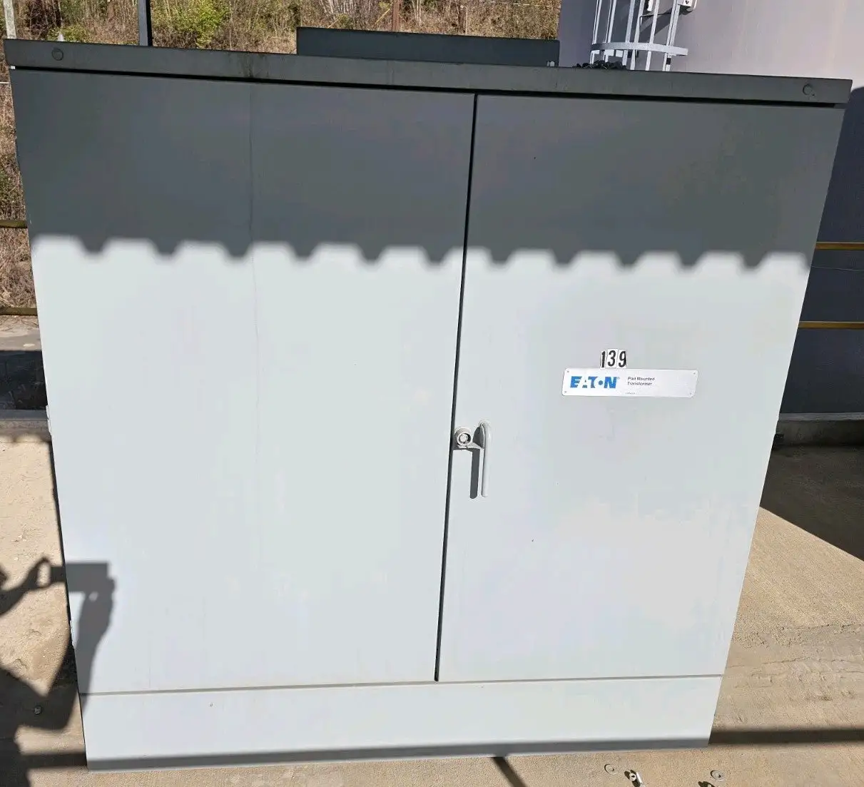 Eaton Cooper Power 1250KVA 3PH 13800-480Y/277V Oil Filled Pad Mt. Transformer