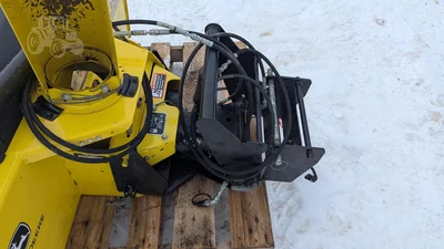 USED 2015 JOHN DEERE 1023E
