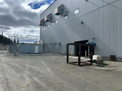 WARDROP Engineered Building, 354' x 168'