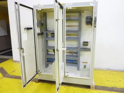 USED KLASSEN ENCLOSURE124