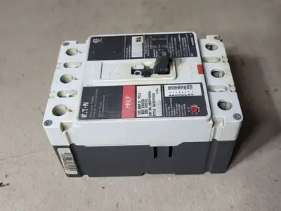 USED CUTLER-HAMMER HMCP100R3C