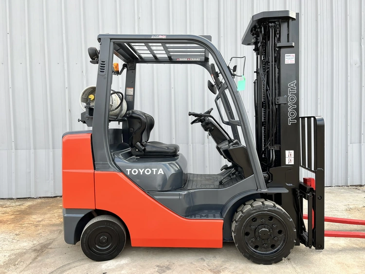 Used 2010 TOYOTA 8FGCU30 Misc Forklifts Wisconsin US | Forklifttrader.com #567127