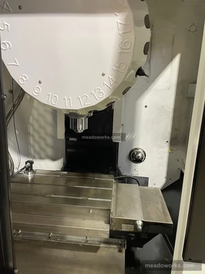 Used 2017 Syil T5 Drilling & Tapping Centers Illinois US | Meadoworks #1514494