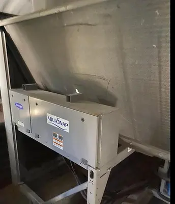 200 Ton Air Cooled Chiller with a 300kW Generator 200 Ton Chiller Rental