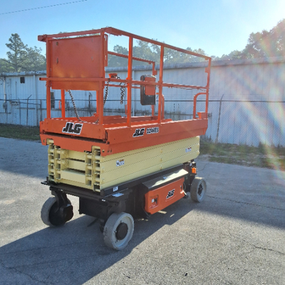 USED 2018 JLG 3246ES