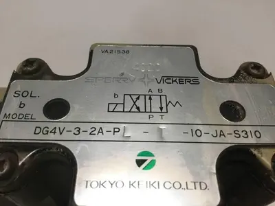 USED SPERRY VICKERS DG4V32APLT10JAS310