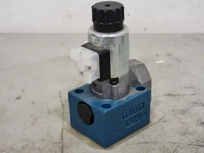 NEW REXROTH M-3 SEW 10 U14/420 MG24 N9K4