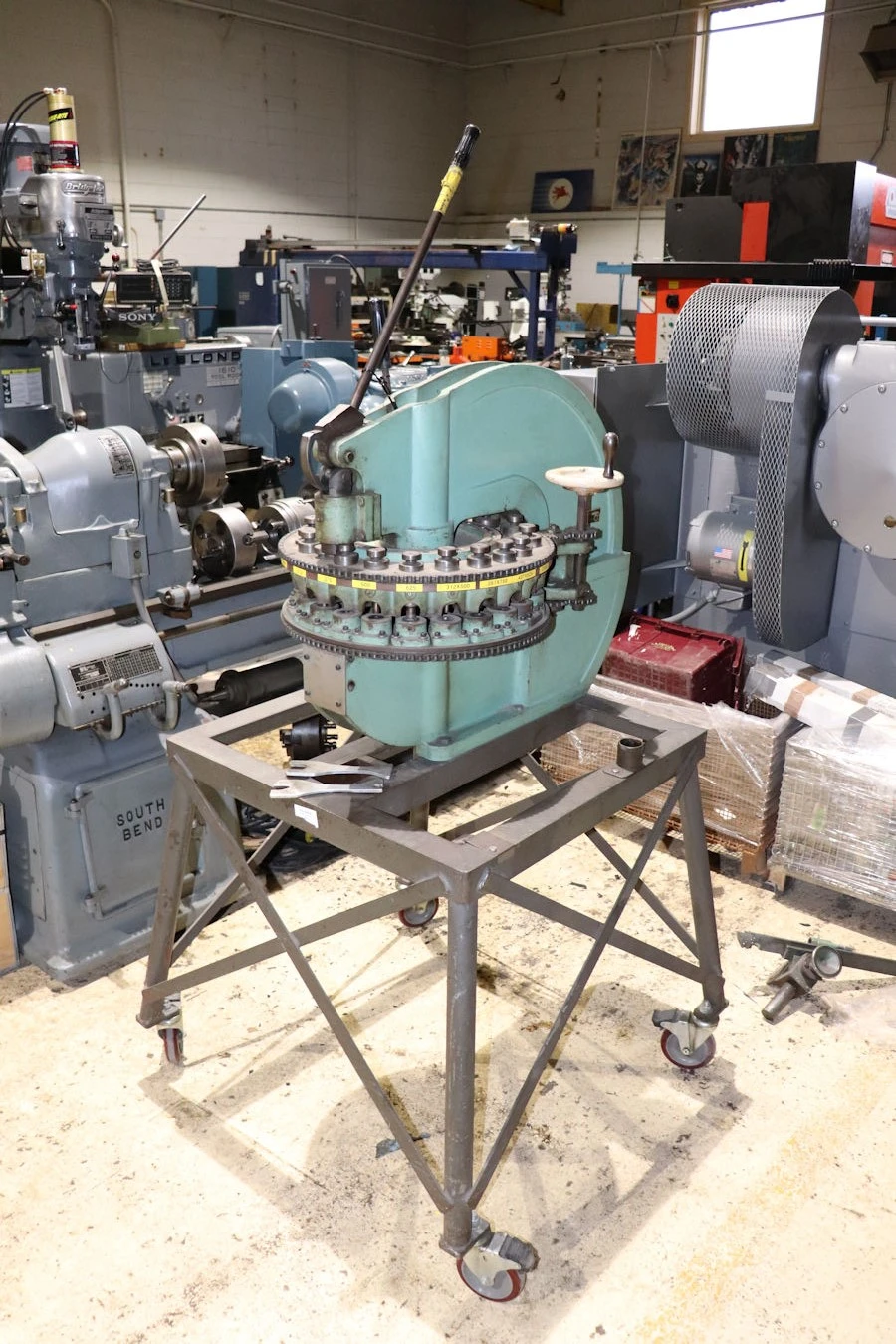USED DIACRO NO. 18