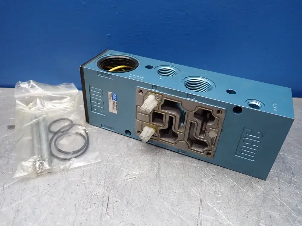 USED MAC 6300D511