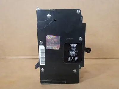 NEW SQUARE D EDB16015LH