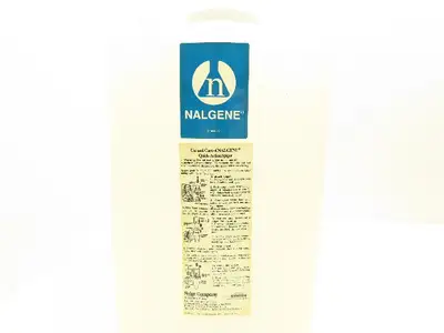 Nalgene 2321-0050 Autoclavable Rectangular Carboy With Spigot 20L Capacity