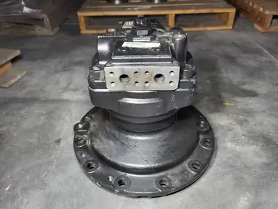 NEW 2015 JOHN DEERE PG200044