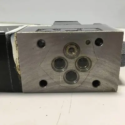 USED VICKERS DG4V32AMP7H750