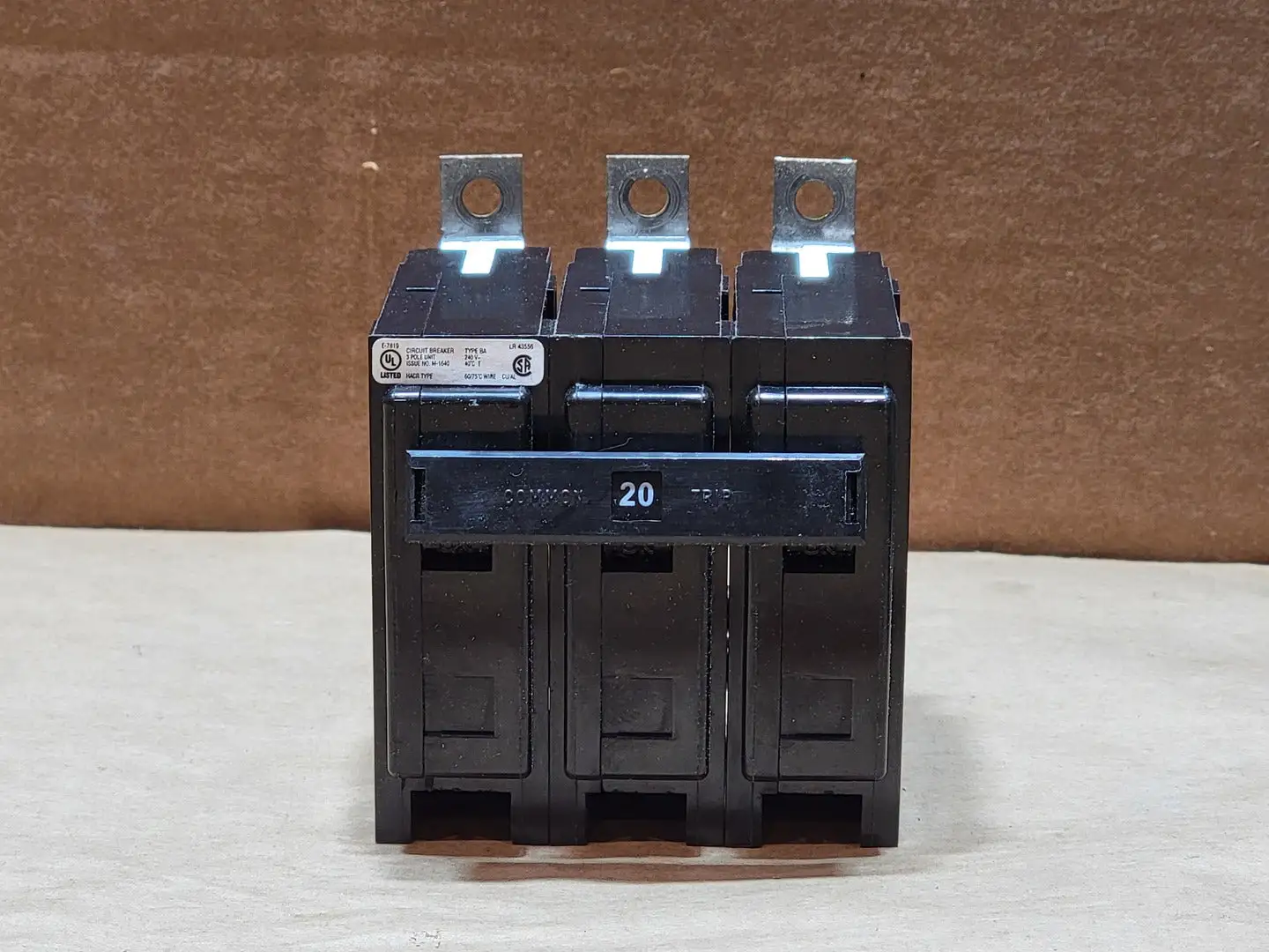 USED EATON BAB3020H