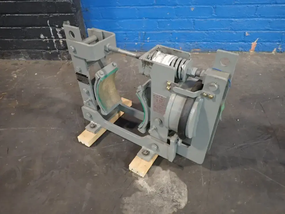 USED 2012 HITACHI LS10