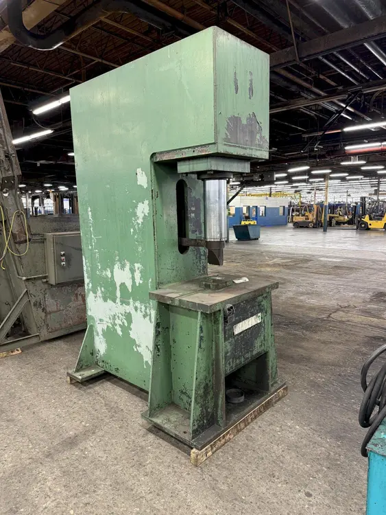 Used KR WILSON C FRAME C-Frame Presses Ohio US | Yoder Brothers machinery #328956