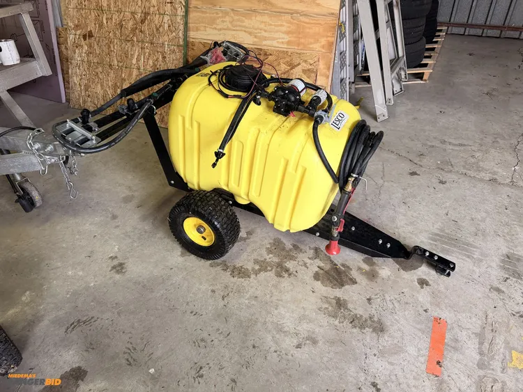 Used LESCO TOWABLE SPRAYER Sprayers Michigan US | Miedema Asset Management Group #1454365