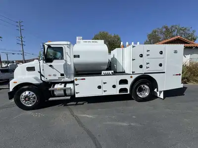 New | in-Stock 2027 MACK MD Fuel & Lube Trucks California US | Commerce Truck Equipment Sales #1548706
