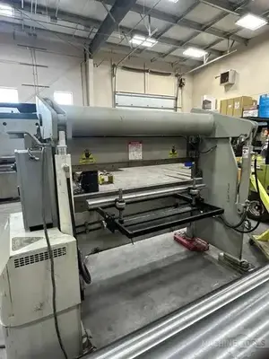 USED 1996 ACCURPRESS 7608