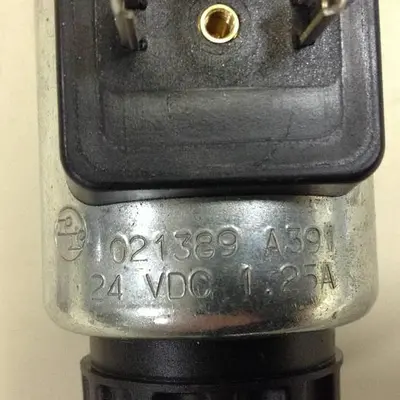 USED REXROTH 4WE6D62/EG24K4SO293