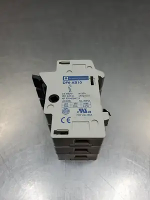 Used Telemecanique DF6-AB10 Fuse Holder, 700VAC, 30A Fuse Accessories | Palmetto Automation #1153192