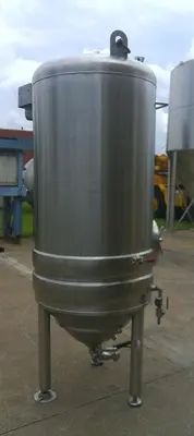 SPC9200  Tank 250 gallon vertical tank, Stainless Steel, conical