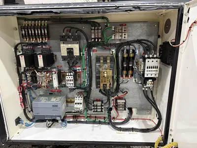 USED 1999 CINCINNATI MILACRON MT310-22