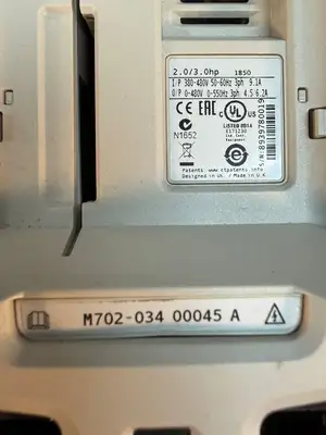 Emerson Unidrive M702-034-00045A 2.0 /3.0Hp 3Ph (1.4.1)