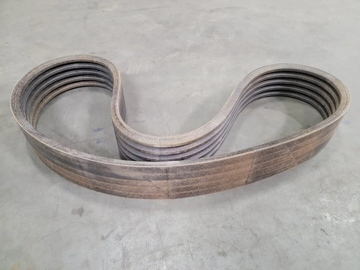 USED GATES 55VP800