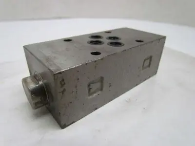 Toyooki Kogyo HK3H-W-Y 2-025B Stackable Hydraulic Check Valve