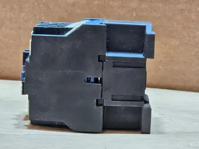 Used TELEMECANIQUE LC1D3210 Switchgears British Columbia CA | Lenmark #1438535