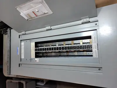 USED CUTLER-HAMMER PL1