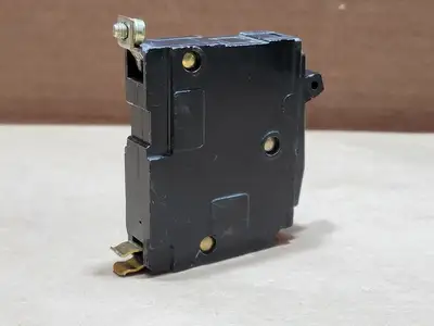 USED SQUARE D DP-4043