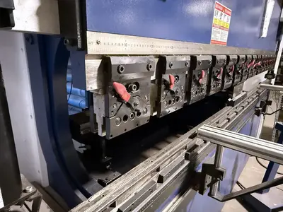 Used 2023 HSG HB1003 Press Brakes Illinois US | Machinery Marketing International #1047769