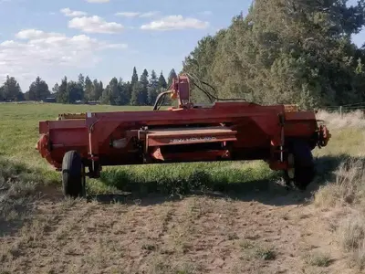 USED NEW HOLLAND 114