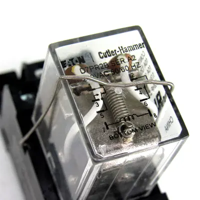 Used EATON CUTLER-HAMMER D7PR2B Relays & Switches Kentucky US | Industrial Parts R Us Inc. #356623